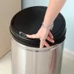Szenzoros, 30 literes, automata szemetes lágyan záródó fedéllel, mozgásérzékelővel, vízálló hulladékgyűjtő irodába, hálószobába, konyhába, fekete+ezüst