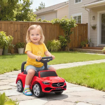   Mercedes-Benz C-osztályú kisautó kürttel, motorhangokkal, tárolóhellyel, 18-36 hónapos gyermekek számára, piros