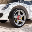 Porsche kisautó kürttel, lámpákkal és motorhanggal, 18–36 hónapos korig, fehér