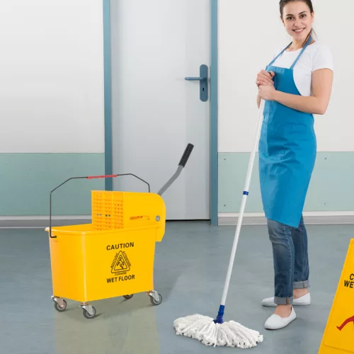 20 literes felmosóvödör facsaróval és nyéllel, kerekes felmosóvödör, műanyag, sárga