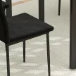 4 darabos étkezőszék szett, karfa nélküli kivitel, szövetkárpitozás, fém lábak, fekete
