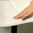 Modern bárszék szett, 2 db forgó bárszék háttámlával, állítható magasságú, lábtartóval, kárpitozott, bézs színű