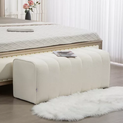 Modern hálószobai pad, kárpitozott pad fa vázzal, teherbírás akár 220 kg, lábtartó, krémfehér
