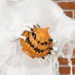 189 cm-es fehér boszorkány tökfejjel, életnagyságú halloweeni kültéri dekoráció