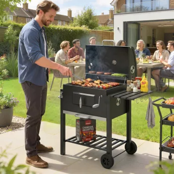   Faszenes grillsütő, BBQ füstölő, 1 polc, 1 törölközőtartó, 2 grillrács, 113 cm x 65 cm x 108 cm, fekete