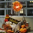 Halloween koszorú, hátborzongató tök dizájn, őszi levelek, fényeffektek, műanyag