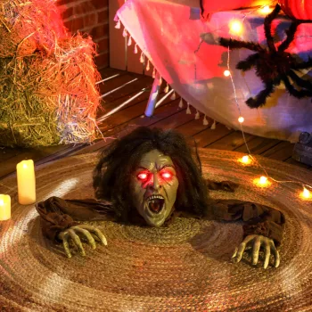   Mászó zombi dekoráció Halloweenre, hangokkal, fényekkel, elemes