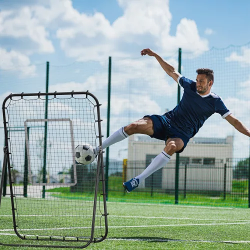 Futball lepattanóháló, állítható szög, állítható magasság, lepattanó, visszarúgás elleni védelem, fekete