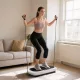 Vibrációs platform 99 szinttel, 2 fitnesz szalaggal, 73 x 40 x 13 cm, fehér+fekete