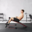 Felülőpad, hasizomerősítő pad kötéllel, multifunkcionális edzőpad, állítható és összecsukható, 110 kg teherbírás, acél, fekete és piros, 137 x 51 x 50-66 cm