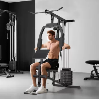   Otthoni edzőterem lat lehúzóval, csigahajtással, rövid bicepsz rúddal, mellnyomással, lábnyomással, pillangógéppel, 45 kg-os súlyokkal, multifunkcionális fitneszállomással, fekete színben