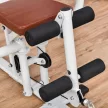 Multifunkcionális fitneszállomás lehúzódzkodóval, pillangórúddal, 45 kg-os súlyokkal és kötéllel, otthoni használatra alkalmas, fehér