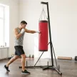 Boxzsák állvány 185-231 cm magasságban állítható Szabadon álló boxzsák tartó boxzsák háromszög alakú talppal Súlytartó