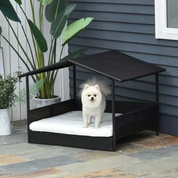   Rattan kültéri kutyafekhely ponyvával, megemelt kutyafekhely 69 x 98 x 70 cm, hűsítő kisállatfekhely fémkerettel, levehető párnákkal, kisállatfekhely kis és közepes testű kutyáknak, kávébarna