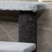Macskalépcső, 4 lépcsős kisállatlépcső kaparófákkal és labdával, kutyalépcső, kisállatlépcső macskáknak 5 kg-ig, plüss juta szürke, 60 x 40 x 64 cm
