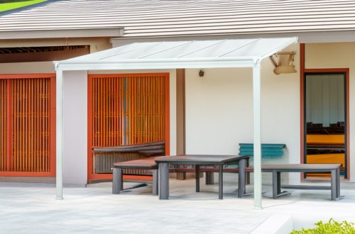 alumínium pergola LANITPLAST WALL 33 fehér + opal PC LG2119